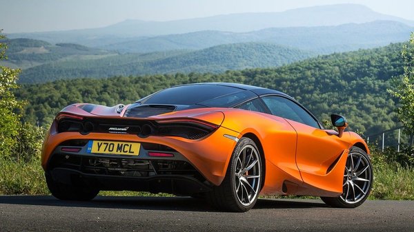 Can the Use of Lightweight Forged Wheels Improve the Handling of a McLaren 720S?