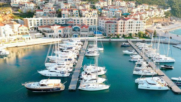 Poralu's innovative marina solutions: sustainable and global